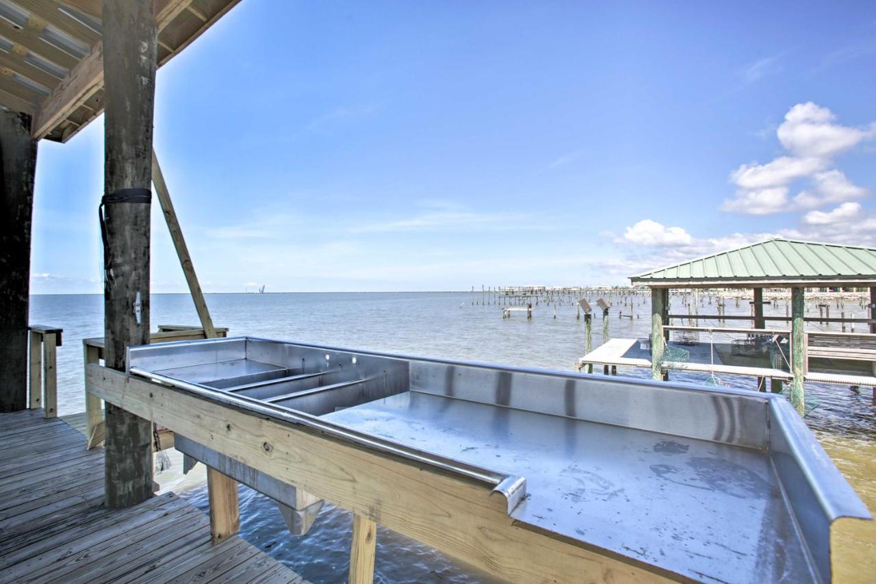 Modern Slidell Home With Private Fishing Dock! Exterior photo